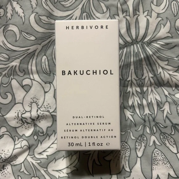 Herbivore Botanicals Bakuchiol Dual-Retinol Alternative Face Serum